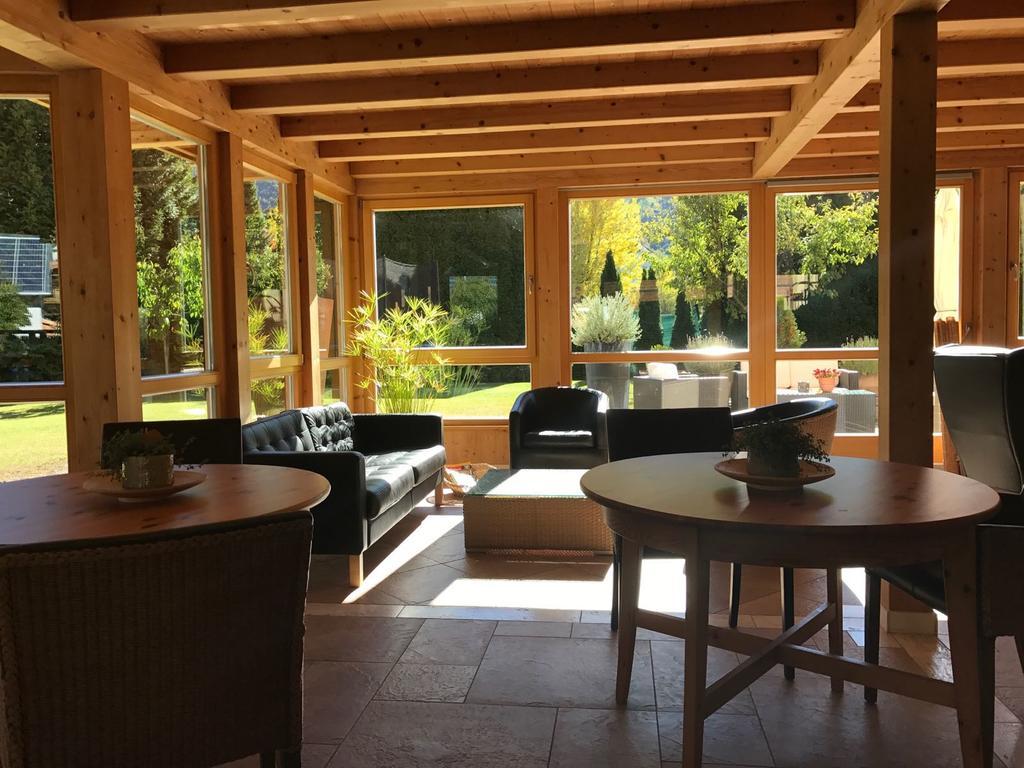 Residence-Garni Haus Tschenett Прато-алло-Стельвио Экстерьер фото