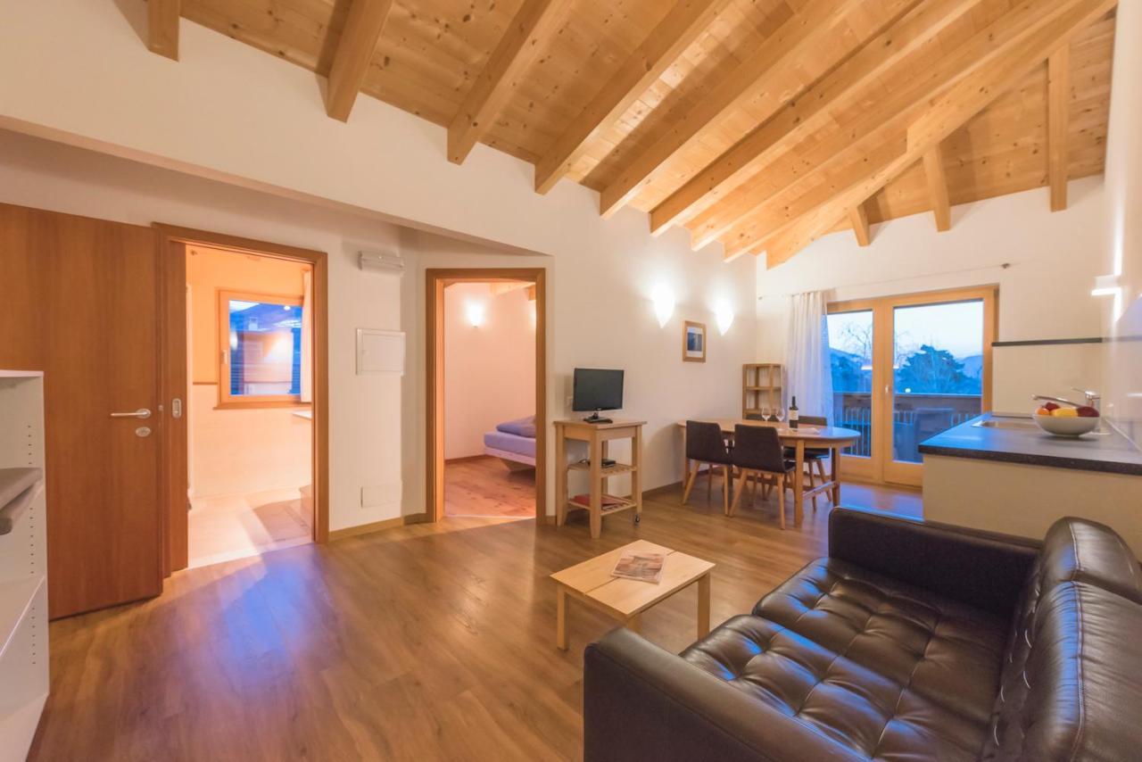 Residence-Garni Haus Tschenett Прато-алло-Стельвио Экстерьер фото