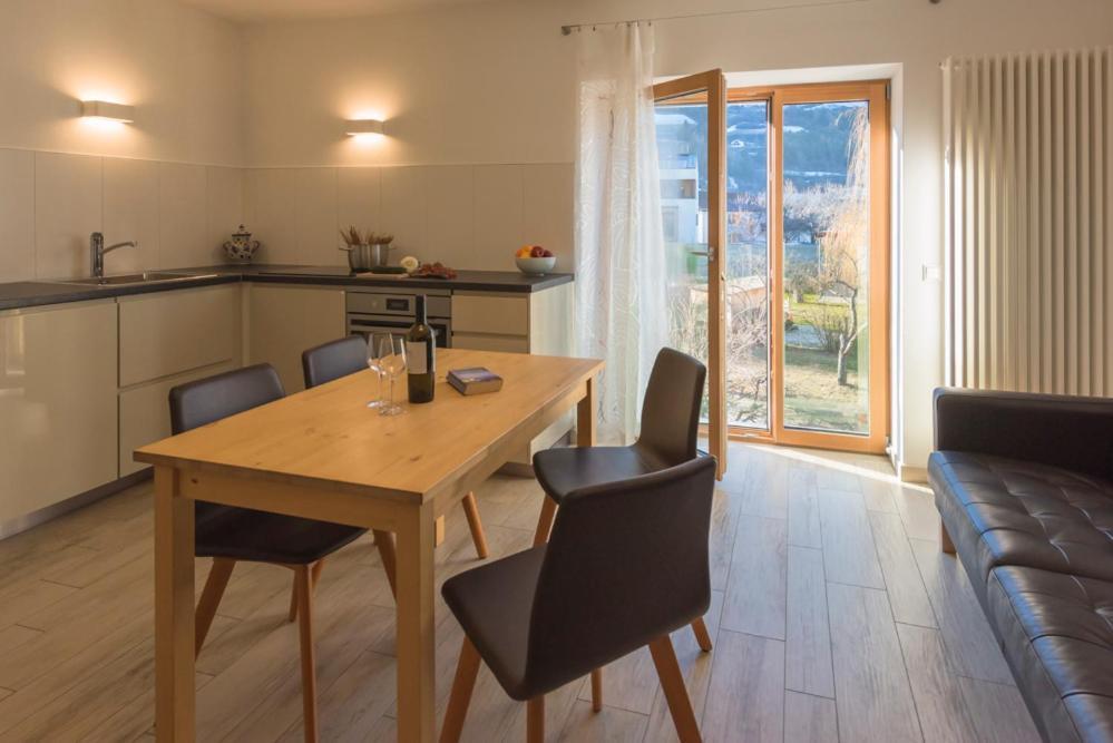 Residence-Garni Haus Tschenett Прато-алло-Стельвио Экстерьер фото
